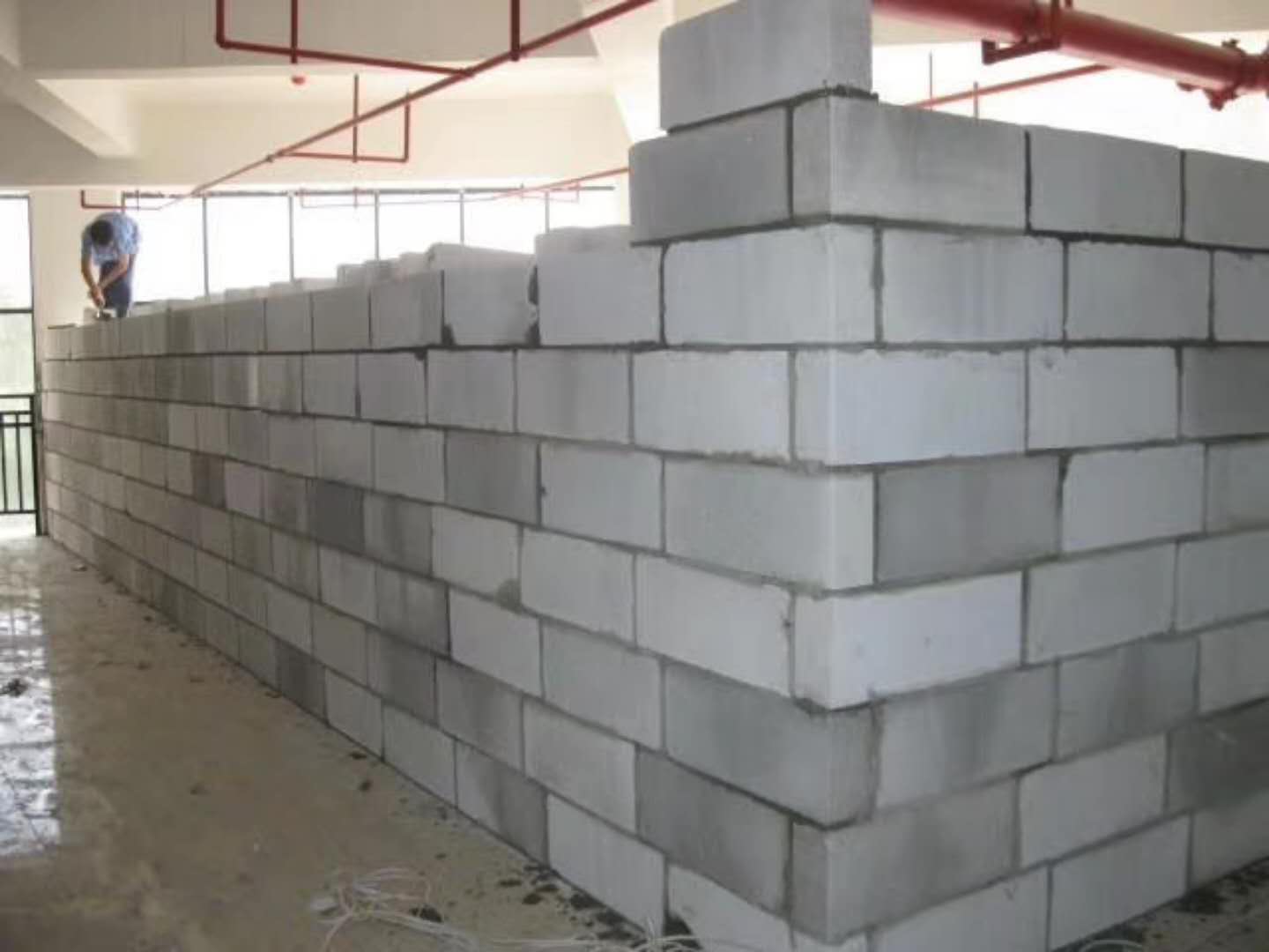 揭西蒸压加气混凝土砌块承重墙静力和抗震性能的研究